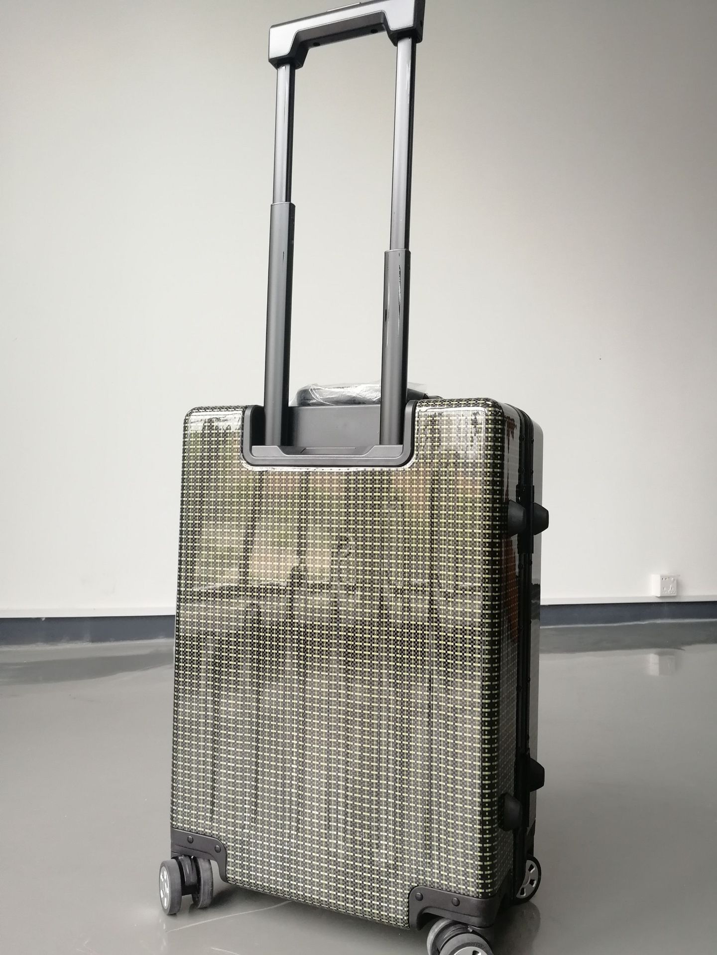 拉杆箱半成品拉杆箱半成品